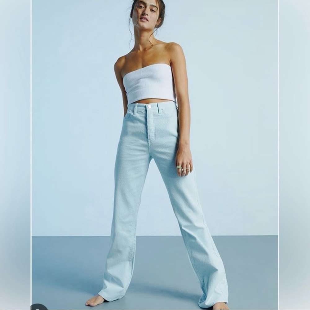 LEVIS RIBCAGE HIGH RISE BOOTCUT CORDUROY PANTS JEANS IN LIGHT BLUE NWT! Sz32x33